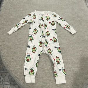 Old Navy Avocado Basketball Onesie Pajamas Size 12-18 Months